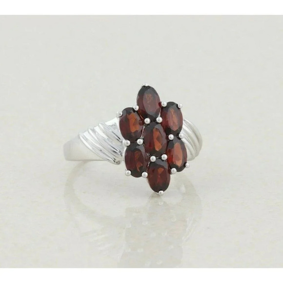Sterling Silver Garnet Cluster Ring Size 10 1/2 - Picture 4 of 7